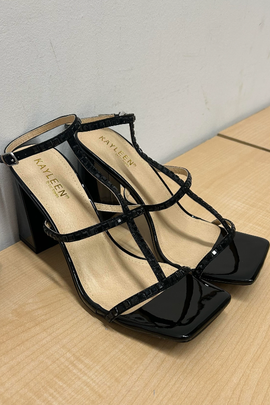 Thick Sole Sandal with Rhinestone Straps DDK FOOTWEAR